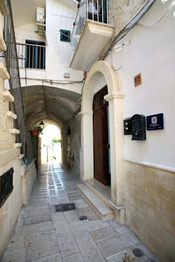 Piazzetta Petrone Apartments + Parking Vieste Luaran gambar