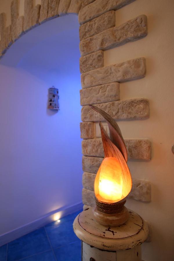Piazzetta Petrone Apartments + Parking Vieste Luaran gambar